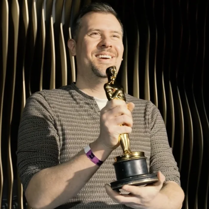 The Awards Contender
